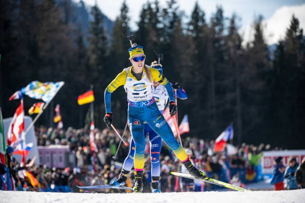 Українська жіноча збірна зайняла шосте місце на Кубку світу з біатлону в Антгольці. Виграні патрони, результати гонки, боротьба на Кубку світу.