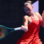 9 лютого Марта Костюк (WTA 22) зустрінеться із Зейнеп Сонмез (WTA 95) у першому раунді WTA 1000 у Досі. Букмекери вважають українку фавориткою.