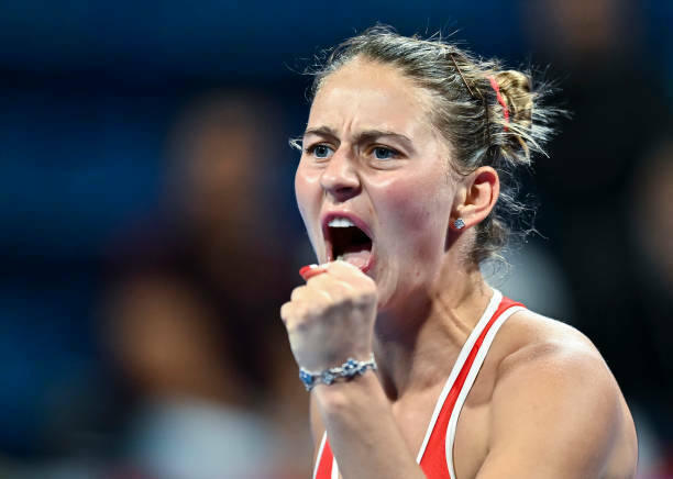 Марта Костюк зіграє з Дар'єю Севілл у першому раунді WTA 500 у Мериді. Українка є фавориткою, але австралійка може нав'язати боротьбу. Початок о 22:00.