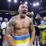 Олександр Усик розглядає можливість повернення до першої важкої ваги після успіхів у надважкій категорії.
