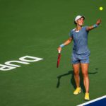 Ангеліна Калініна програла Вікторії Азаренко на WTA 1000 у Дубаї, маючи перевагу 6:2, 5:2. Результат, огляд матчу та наступна суперниця Азаренко.