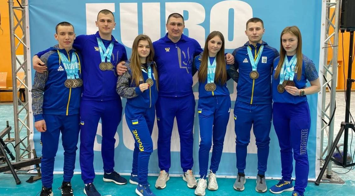 Збірна України з гирьового спорту вразила Європу