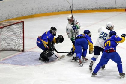 Україна U-18 розгромила Словенію на чемпіонаті світу з хокею