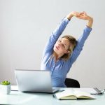 Як залишатися активним при сидячій роботі