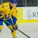Захисник збірної України Артем Гребеник перейшов до французького клубу «Кан», де в новому сезоні виступатиме поряд із двома хокеїстами з РФ.