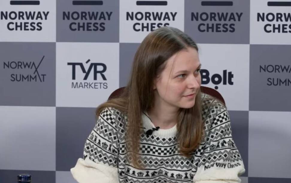 Анна Музичук перемогла чемпіонку світу Цзюй Веньцзюнь та виграла турнір Norway Chess 2025, завершивши з найвищим результатом без жодної поразки.