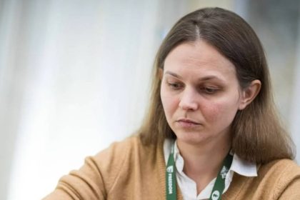 Анна Музичук перемогла Цзюй Венцзюнь у Norway Chess, очолила турнір і піднялася на п’яте місце у світовому рейтингу без жодної поразки.