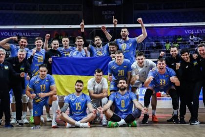 Збірна України з волейболу виграла у Японії в Лізі націй із рахунком 3:2, здобувши четверту перемогу на турнірі. Наступний матч – 29 червня проти Болгарії.
