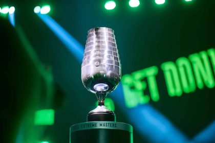 Останній день першої стадії IEM Cologne 2025 обіцяє вирішальні матчі за вихід у груповий етап, зокрема битви FlyQuest – Liquid та Virtus.pro – HEROIC.