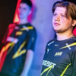 Дізнайтесь, хто такий s1mple, справжнє ім’я Олександр Костильов, його біографію, заробітки, досягнення та шлях до успіху в кіберспорті.