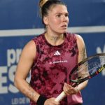 Олександра Олійникова вийшла у півфінал турніру ITF W75 у Гаазі, обігравши Лауру Самсон у трьох сетах, та встановить новий особистий рекорд WTA.
