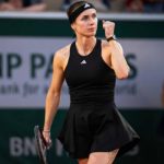 Еліна Світоліна впевнено перемогла Анну Калінську у другому колі турніру в Монреалі з рахунком 6:1, 6:1 та вийшла до 1/8 фіналу, де зустріне Анісімову.