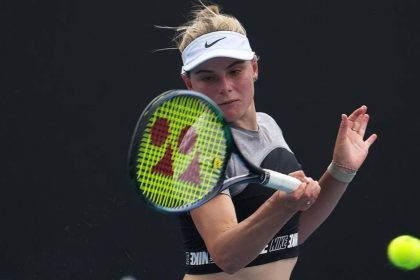 Катаріна Завацька припинила півфінальний матч ITF W50 у Польщі проти Тайри Катерини Грант через відмову від продовження гри.