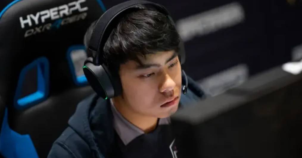 Дізнайтесь, хто такий Анатан «ana» Фам — відомий гравець Dota 2, його досягнення, скільки він заробляє і що відомо про його особисте життя.