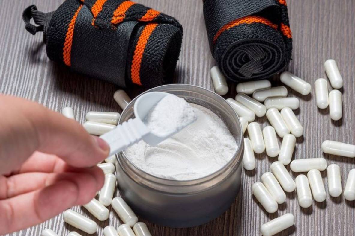 Дізнайтесь, що краще — BCAA чи EAA. Пояснюємо різницю, функції, переваги та коли краще приймати кожен тип амінокислот.