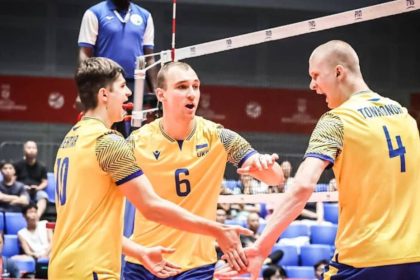 Молодіжна збірна України U-21 програла Італії 0:3 на чемпіонаті світу та зазнала першої поразки. Наступний матч — проти Індонезії 23 серпня.