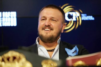 Олександр Красюк прокоментував чутки про можливий бій Усика з Джейком Полом, назвавши його нереальним у боксі, але прибутковим як шоу.