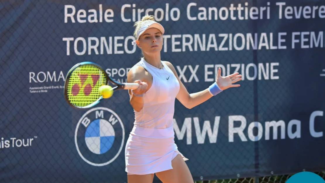 Катаріна Завацька програла Деспіні Папаміхаїл у першому колі ITF W75 у Бухаресті. Матч тривав 1 годину 49 хвилин і завершився з рахунком 4:6, 2:6.