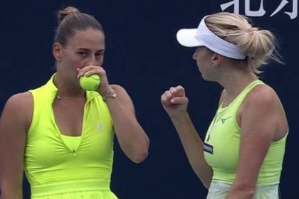 Україна поступилася Італії 1:2 у півфіналі Кубка Біллі Джин Кінг 2025. Кіченок і Костюк програли Еррані та Паоліні, завершивши дебютний виступ у фінальній частині.