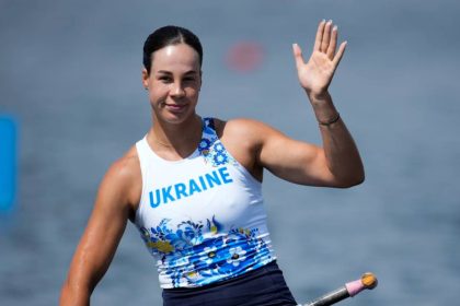 Людмила Лузан — українська каноїстка, чемпіонка світу та призерка Олімпійських ігор. Біографія, спортивні рекорди, особисте життя та цікаві факти.