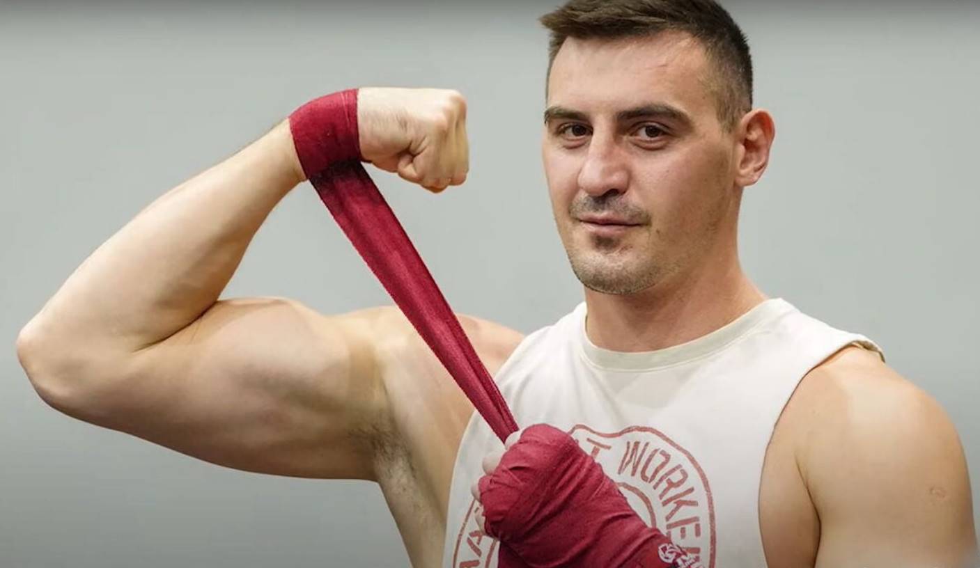 Олександр Захожий заявив про бажання битися з Деонтеєм Вайлдером: «Це мій час». Українець втратив титул EBU, американець шукає новий виклик.