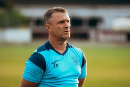 Сергій Ребров відхилив пропозиції з Саудівської Аравії та «Лудогорця» й залишився головним тренером збірної України.