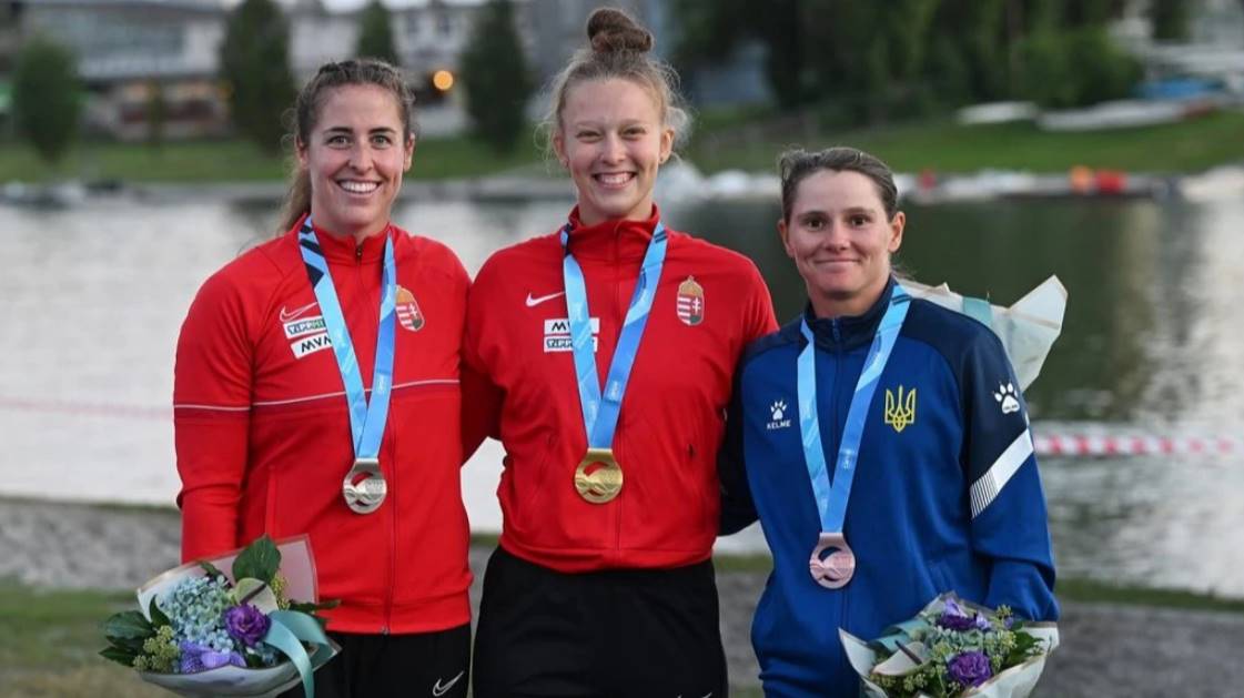 Українка Людмила Бабак здобула дві бронзові медалі на чемпіонаті світу з каное-марафону 2025 у Дьєрі, фінішувавши третьою на дистанціях 3,6 та 14,4 км.