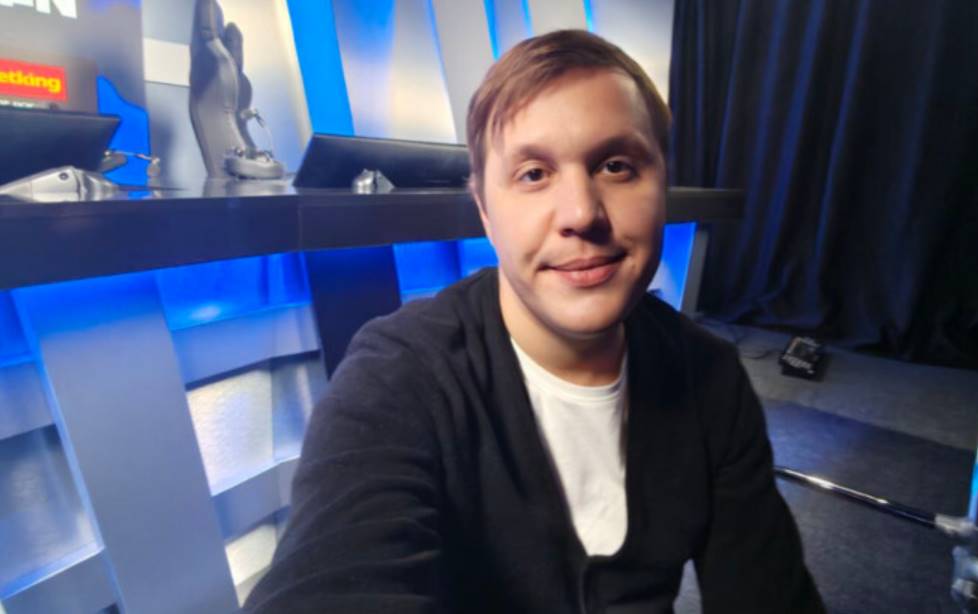 StarLadder StarSeries Fall 2025 у Будапешті: KvaN оцінив шанси B8 та NAVI у стартових матчах плей-оф. Сьогодні українські клуби відкриють ігровий день.