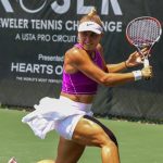 Юлія Стародубцева програла Айлі Томлянович у першому колі WTA 1000 у Пекіні та вибула з топ-100 рейтингу після поразки з рахунком 6:7, 2:6.