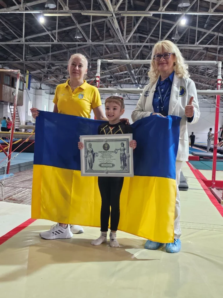 Кто такая Регина Абрамова — 6-летняя украинская гимнастка, побившая мировой рекорд