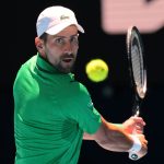 Australian Open: Джокович вышел в полуфинал, уступив два первых сета, результаты