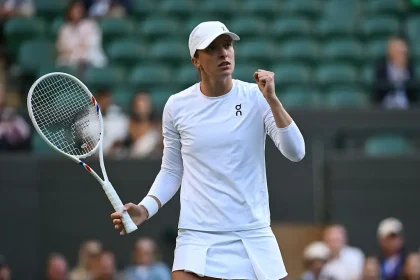 Ига Швентек уступила Линетт и покинула турнир WTA 1000: результаты матча