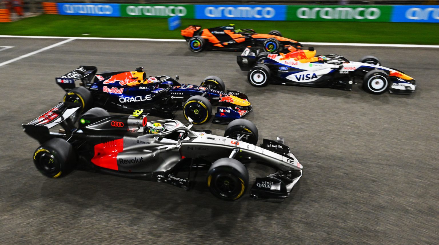 Сколько стоят команды Formula-1: Ferrari впереди, Haas — внизу. Полный рейтинг и цены