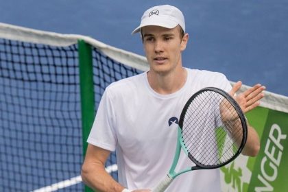 Виталий Сачко вырвал победу на старте отбора Ролан Гаррос-2026