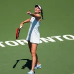 Рыбакина — Самсонова 6:4, 4:6, 6:4: Елена спасла матч после провала в третьем сете