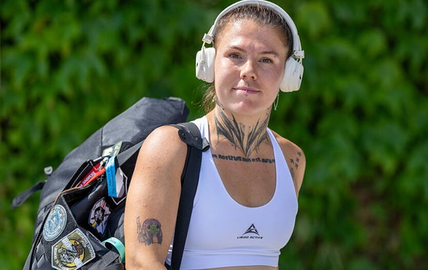 Олийникова — Хвалинская: матч за 1/4 финала WTA 500