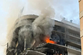 Даяна Ястремская показала последствия удара по Одессе: квартира семьи разрушена