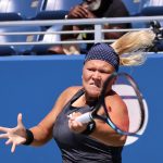 Диана Шнайдер выполняет удар на US Open 2023 — архивное фото