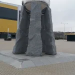 Памятник литовскому баскетболу в Вильнюсе